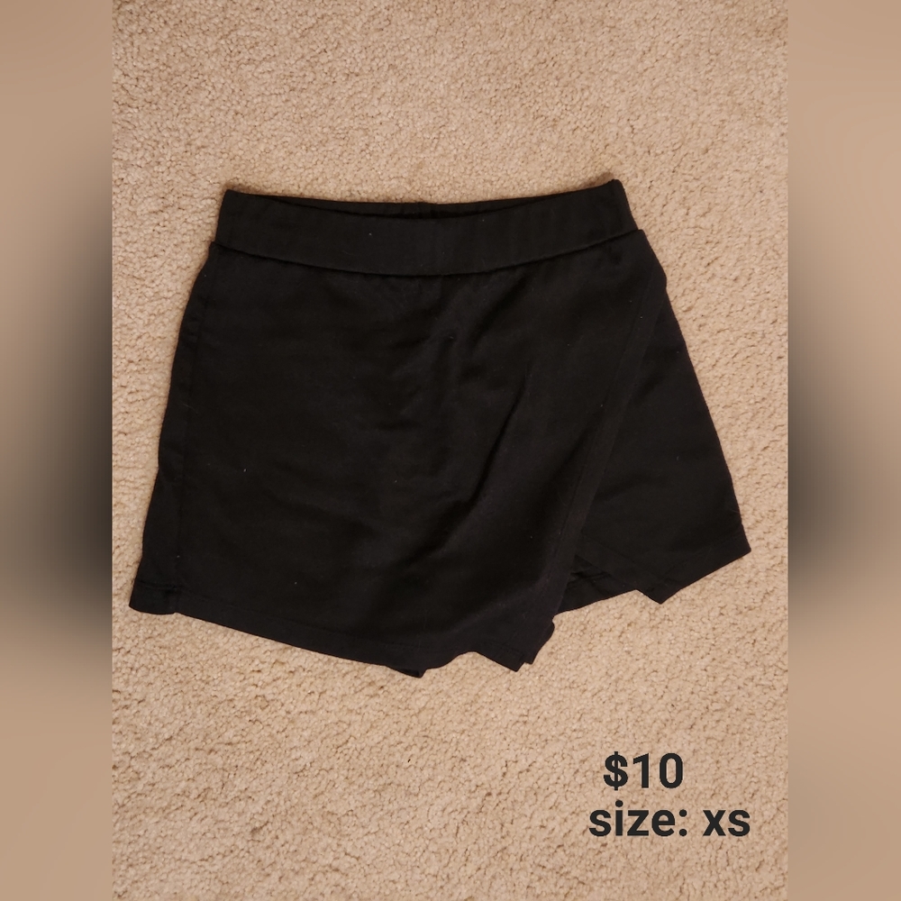 Black crossover skort